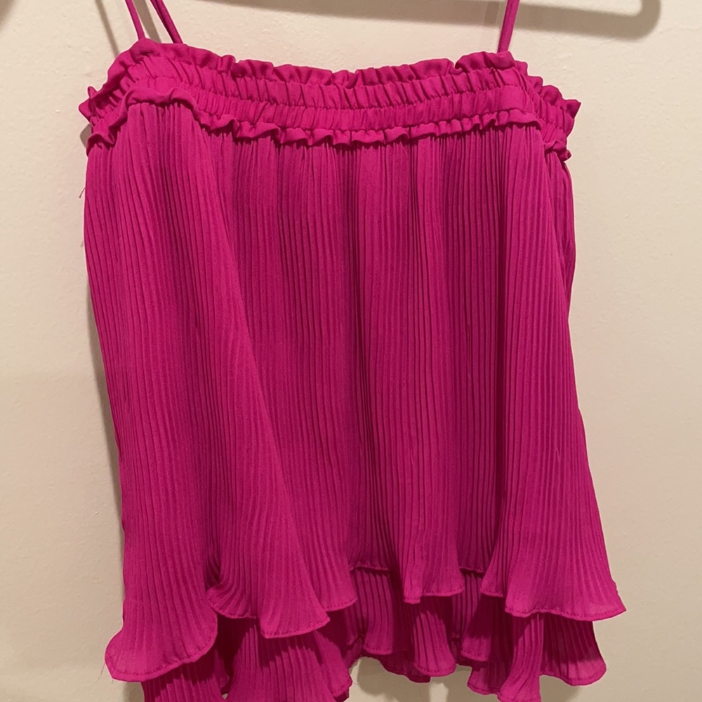 Top! - Picture 2 of 3